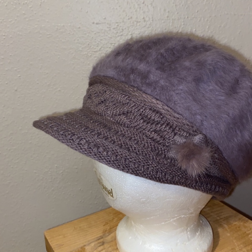 Beanie hat - Picture 3 of 5